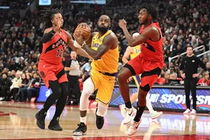 Chuỗi trận ghi điểm ấn tượng từ 2007 của James đã kết thúc