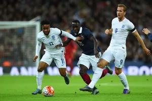 Raheem Sterling (11) và Harry Kane (9) trong trận giaop hữu Anh - Pháp. Ảnh: Getty Images.