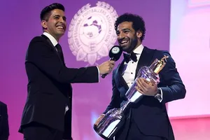 Mo Salah nhận giải thưởng Cầu thủ xuất sắc nhất của PFA.