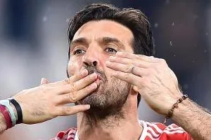 Gigi Buffon quye761t định kết thúc hành trình của mình ở Italia.