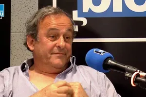 Cựu chủ tịch UEFA Michel Platini trả lời phỏng vấn của France Bleu.