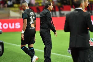 Dimitri Payet sang Trung Quốc?