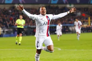 Ước mơ hattrick của Kylian Mbappe