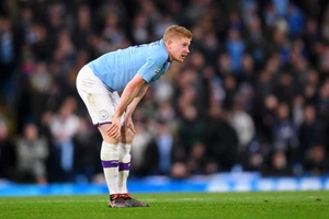 Bị “cấm cung” vì Covid-19, Kevin De Bruyne thề sẽ không về hưu non