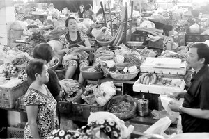 安東市場一瞥。