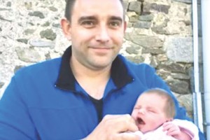 法偏遠鎮 50 年首名新生兒登記