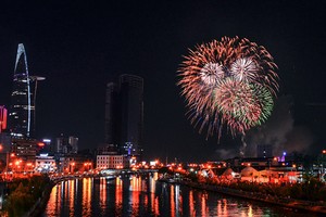 本市今年“四‧三〇”和“五‧一”兩大節日不放煙花，而舉辦多項文化與娛樂活動。