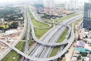 完善交通基礎設施有助經濟增長。（圖源：互聯網）