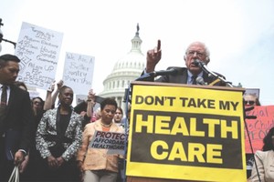 民主黨人在華盛頓發起示威。（圖片來源：AFP）