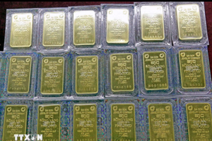 9月30日下午金价：强劲上涨。