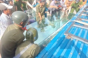 职能力量正在现场救援。