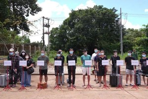 接收柬埔寨移交的15名越南公民