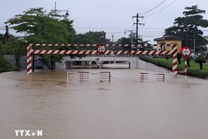 政府要求集中精力开展中部地区强降雨洪涝灾害应对与灾后恢复重建工作