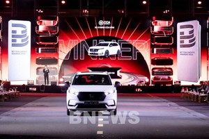 汽车企业步入激烈竞争阶段