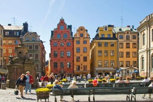 瑞典袭击事件致一死两伤。