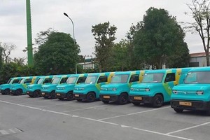 EC Van 电动卡车。