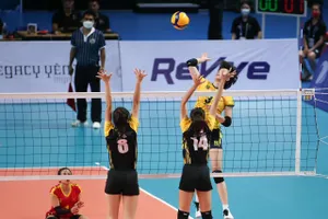 Chủ công Trần Thị Thanh Thúy tấn công ghi điểm trong trận gặp Malaysia. Ảnh: KHOA TRẦN