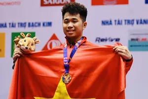 Nguyễn Đức Tuân đã là một phần lịch sử của bóng bàn nam Việt Nam tại SEA Games 31. Ảnh: TIẾN TUẤN.Dtri
