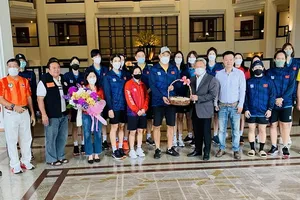 Đội bóng chuyền nữ Việt Nam đã tới Nakhon Ratchasima chuẩn bị cho giải đấu. Ảnh: NGUYỄN LƯU