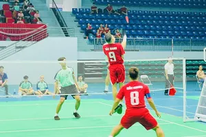 VĐV thi đấu tại giải đã cống hiến những trận đấu hấp dẫn chuyên môn. Ảnh: M.X.T