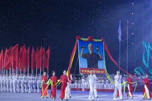 Lễ khai mạc Đại hội TDTT thủ đô Hà Nội lần X-2022 đã tổ chức tối 7-10 tại Hà Nội. Ảnh: ĐẶNG NGỌC TÚ