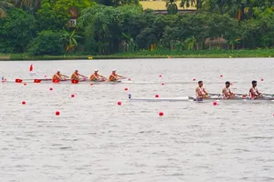 VĐV đua thuyền Việt Nam đang tập luyện chủ yếu tại khu vực phía Bắc và các giải đấu diễn ra nhiều hơn ở Hà Nội, Hải Phòng hoặc Đà Nẵng. Ảnh: THANH NGA