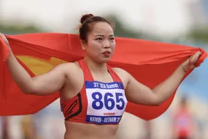 Lò Thị Hoàng đã không thể thi đấu do gặp chấn thương ngay khi khởi động. Ảnh: D.P