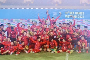 Bóng đá Việt Nam đã có HCV SEA Games 31 và là kết quả khích lệ nhất của thể thao chúng ta ở năm 2022. Ảnh: DŨNG PHƯƠNG