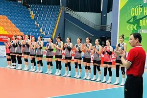 Đội nữ Bộ tư lệnh Thông tin chưa thuê ngoại binh tại vòng 1 giải vô địch quốc gia 2023. Ảnh: H.ĐIỆP