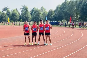 Đội tiếp sức nam Quân đội đã vô địch quốc gia lần này. Ảnh: MINH MINH