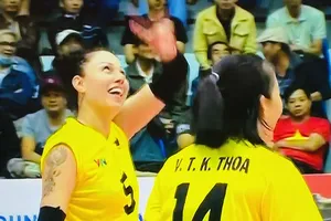 Cầu thủ VTV Bình Điền Long An chiến thắng Geleximco Thái Bình tại tứ kết giải vô địch quốc gia năm nay. Ảnh: MINH MINH