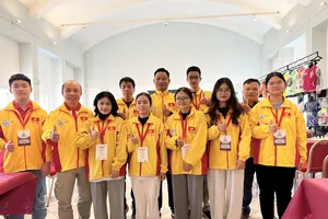 Các kỳ thủ trẻ của Việt Nam đang thi đấu ở Italy và đặt mục tiêu cố gắng có kết quả tốt nhất. Ảnh: MINH MINH