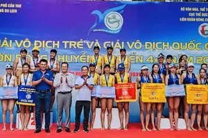 Giải bóng chuyền bãi biển quốc gia 4x4 là giải đấu cuối cùng được tổ chức trong năm 2023 của bóng chuyền Việt Nam. Ảnh: VFV