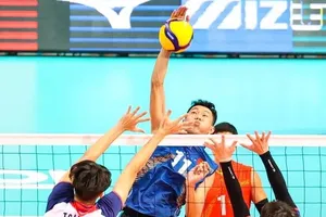 Tuyển thủ Trương Thế Khải được thi đấu tăng cường cho đội nam Biên Phòng tại giải bóng chuyền vô địch quốc gia 2024. Ảnh: AVC