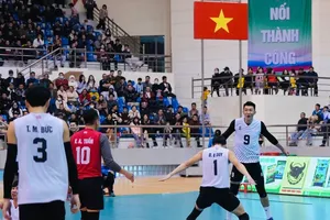 Đội nam Biên Phòng ăn mừng chiến thắng tại chung kết. Ảnh: VFV