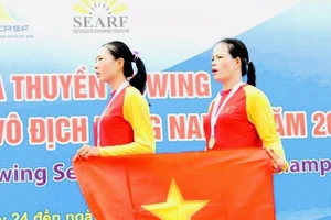 Phạm Thị Huệ (sau) đang tập luyện tích cực để hướng tới thi đấu Olympic 2024. Ảnh: DUATHUYENVN