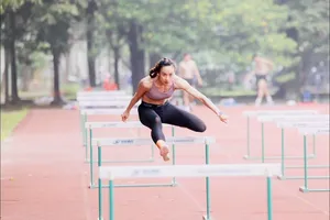 Huỳnh Thị Mỹ Tiên nỗ lực tập luyện để sẵn sàng dự giải vô địch châu Á 2025. Ảnh: MINH NGUYỆT