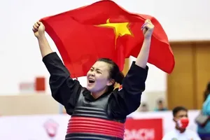 Võ sĩ Quàng Thị Thu Nghĩa có tấm HCV tại giải pencak silat châu Á 2025 tổ chức ở Hà Tĩnh. Ảnh: DŨNG PHƯƠNG
