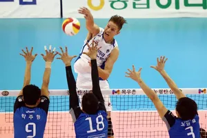 Ngoại binh người Hà Lan của đội Công an TPHCM. Ảnh: VOLLEYWOOD