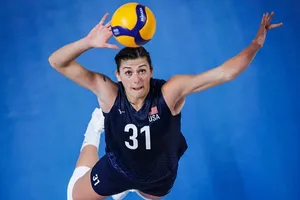 Ngoại binh Roni Jones-Perry chính thức ký hợp đồng với VTV Bình Điền Long An. Ảnh: BYU