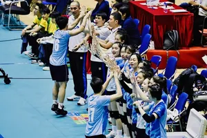 Các cầu thủ luôn muốn được thi đấu cống hiến hết chuyên môn cho bóng chuyền. Ảnh: DŨNG PHƯƠNG