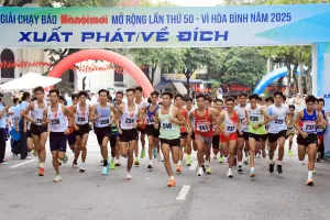 VĐV tham dự nội dung nam chuyên nghiệp tại giải lần này. Ảnh: TUYẾT MINH