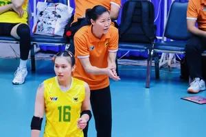 HLV trưởng Nguyễn Thị Ngọc Hoa của đội VTV Bình Điền Long An. Ảnh: VTVBDLA