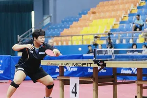 Mai Hoàng Mỹ Trang đang là đương kim vô địch nội dung nữ giải cây vợt xuất sắc quốc gia. Ảnh: NAM HẢI