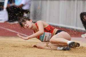 Vũ Thị Ngọc Hà giành HCĐ nội dung nhảy 3 bước nữ tại SEA Games 33-2025. Ảnh: DŨNG PHƯƠNG