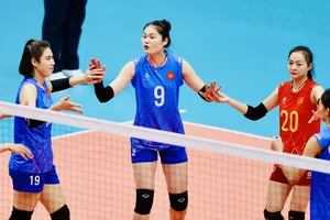 Chủ công Nguyễn Thị Uyên (9) sẽ tìm những cơ hội mới nếu không tái ký hợp đồng cùng đội nữ Hưng Yên. Ảnh: DŨNG PHƯƠNG