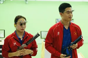 Xạ thủ Phạm Quang Huy thi đấu SEA Games 33-2025 vừa qua. Ảnh: DŨNG PHƯƠNG