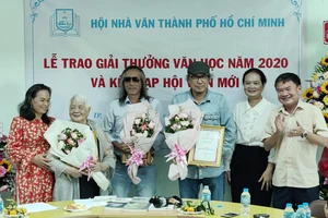 Giải thưởng Hội Nhà văn TPHCM 2020: Tôn vinh những tác phẩm phi hư cấu 