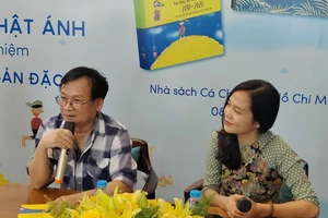 Một thập niên nhìn lại “Đảo mộng mơ“