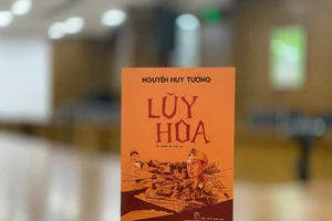 "Lũy hoa" trở lại với bạn đọc nhân kỷ niệm 70 năm Ngày giải phóng Thủ đô